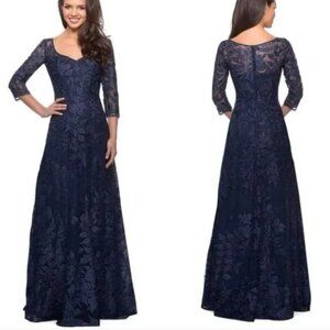 NWT La Femme 28053 Stunning Lace Floral Embroidered A-Line Gown in Navy size 14